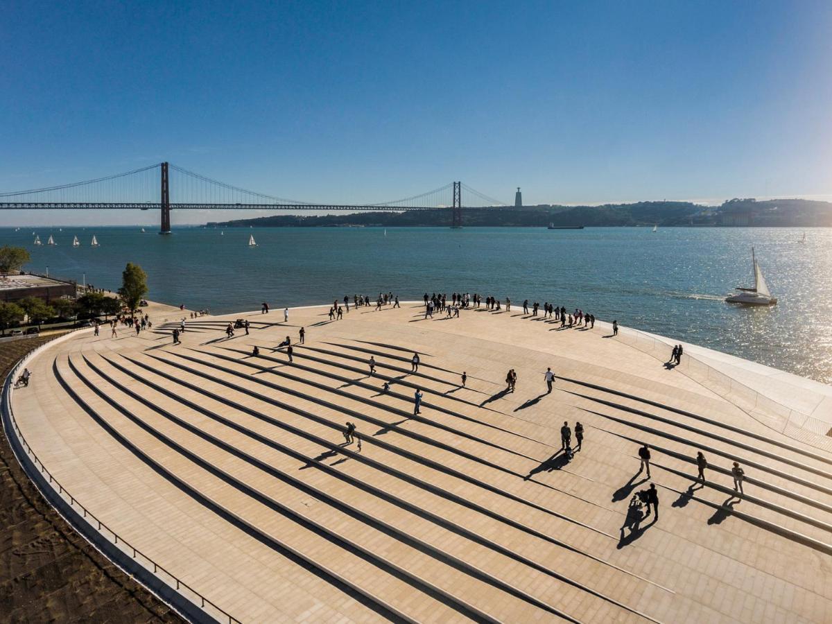 Italian Design Apartment In Principe Real Lisbon Exterior photo