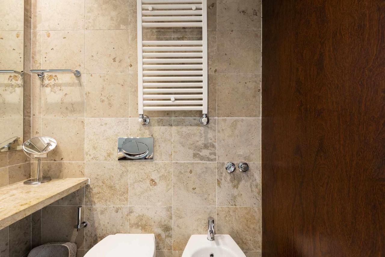Italian Design Apartment In Principe Real Lisbon Exterior photo
